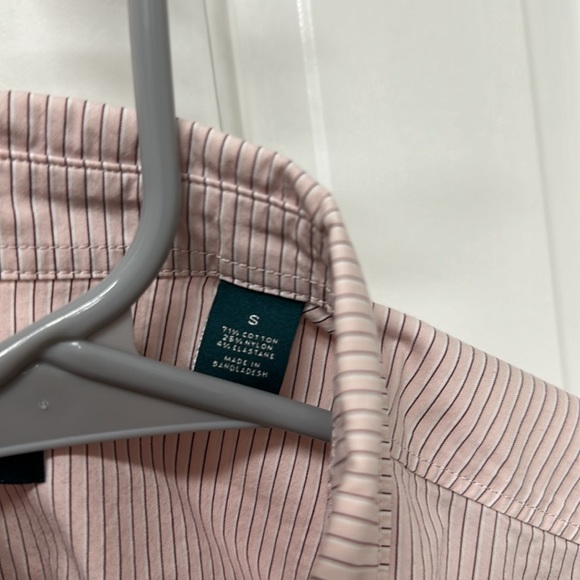 Perry Ellis Short Sleeve Button Up Shirt w/Pocket Pink - Picture 4 of 6